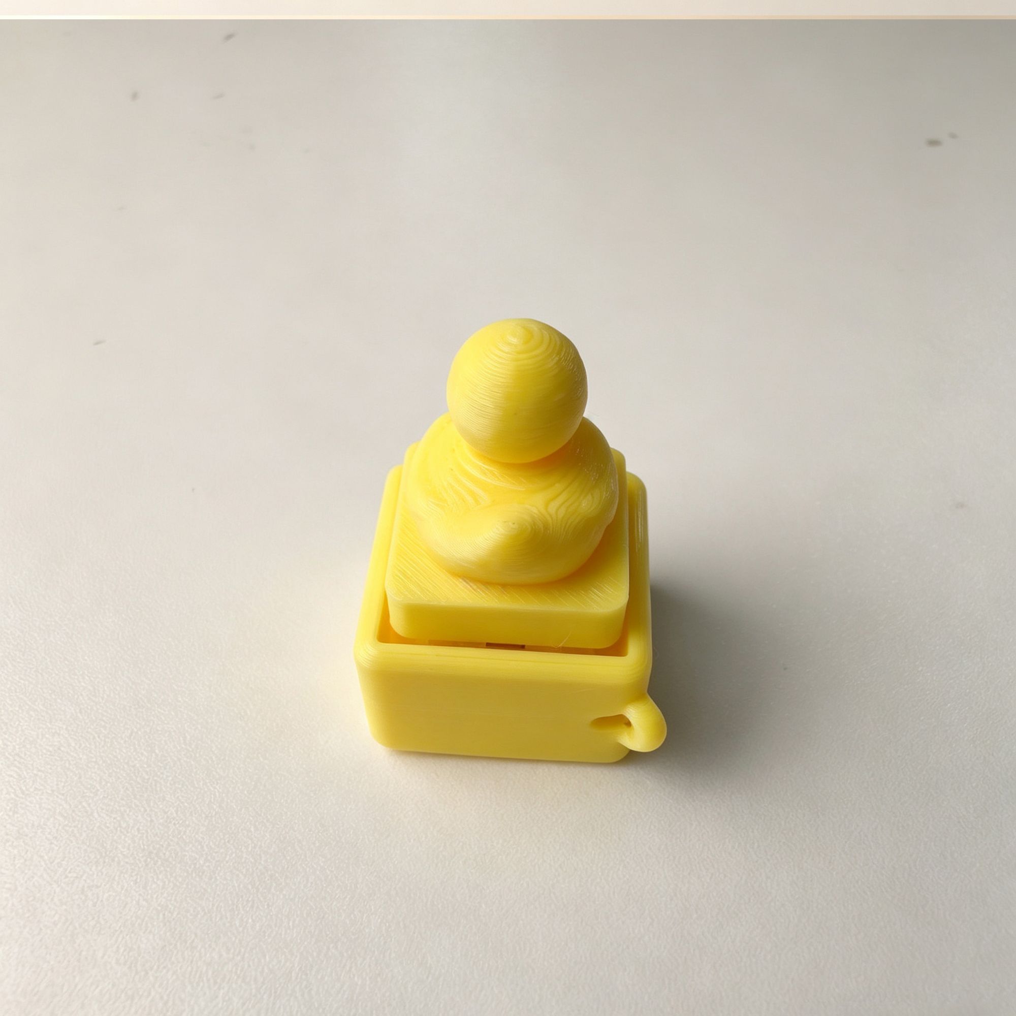 Cute Yellow Duck Press Keychai - огляд і ціна Women'S Key Accessories